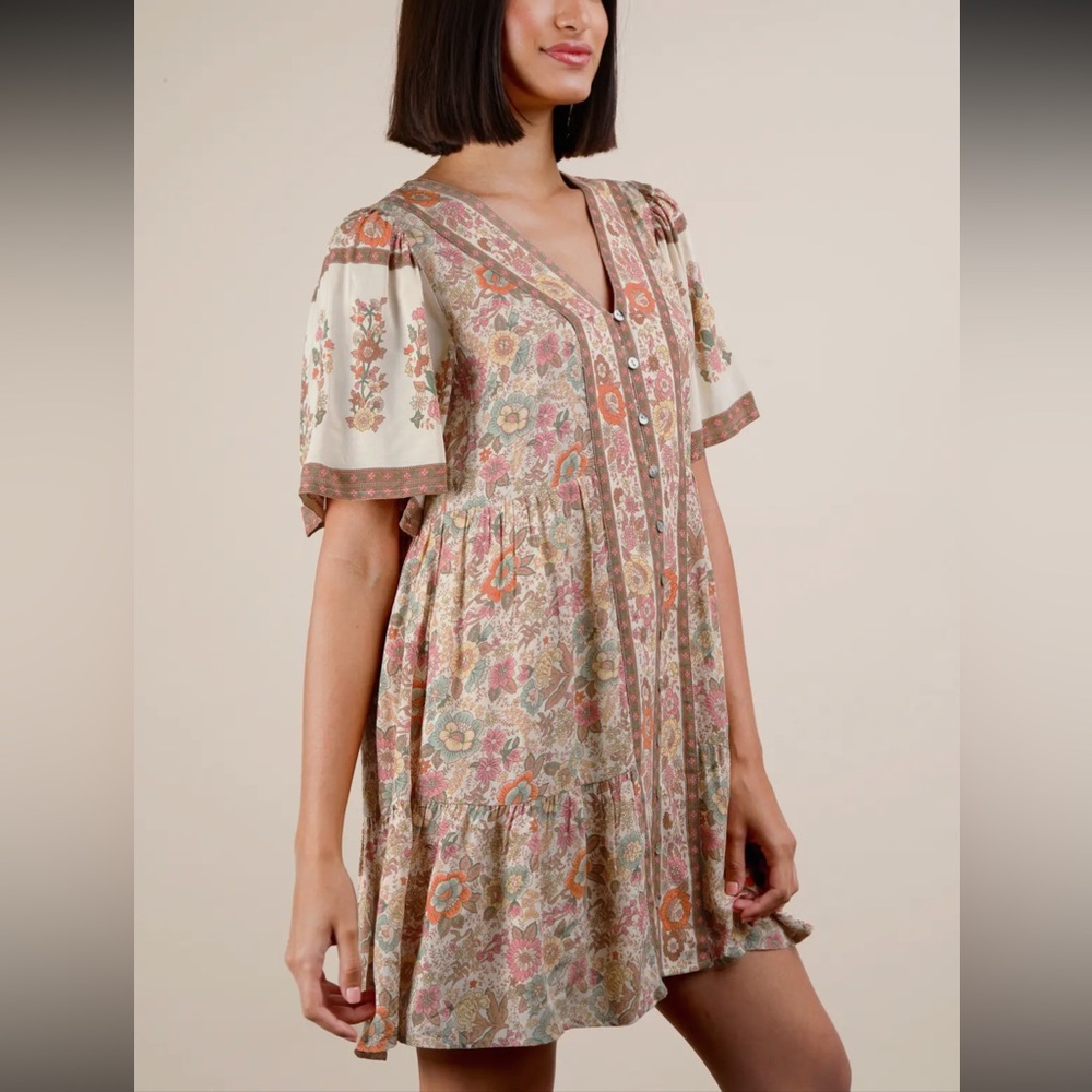 Beige multi floral button boho bohemian chic casual flutter sleeve dress